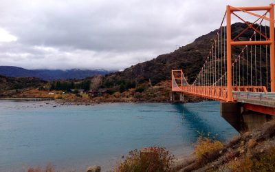 Director General de Aguas da charlas a pequeños usuarios de agua en Chile Chico y Cochrane
