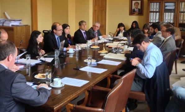 mop_presenta_reformas_codigoaguas_8oct2014_ok