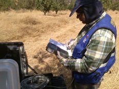 Dirección General de Aguas MOP tomó muestras de calidad de agua de relleno Santa Marta