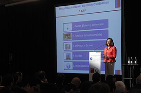Ministra (s) de Obras Públicas da a conocer ejes de la Estrategia Nacional de Recursos Hídricos para enfrentar déficit de agua