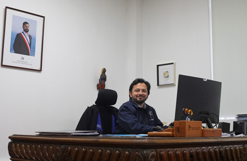 Director General de Aguas_ Rodrigo Sanhueza_oficina