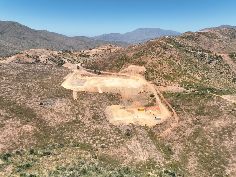Terraplenes insertos en cauce sin autorización en Colliguay (1)