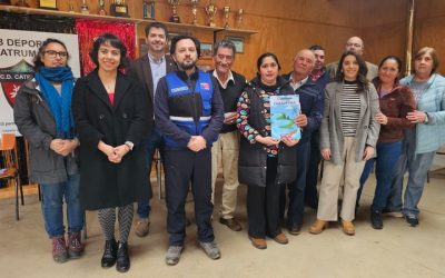 DGA Los Lagos entrega concesión de derecho de aprovechamiento de aguas a servicio sanitario rural de Catrumán en la comuna de Ancud