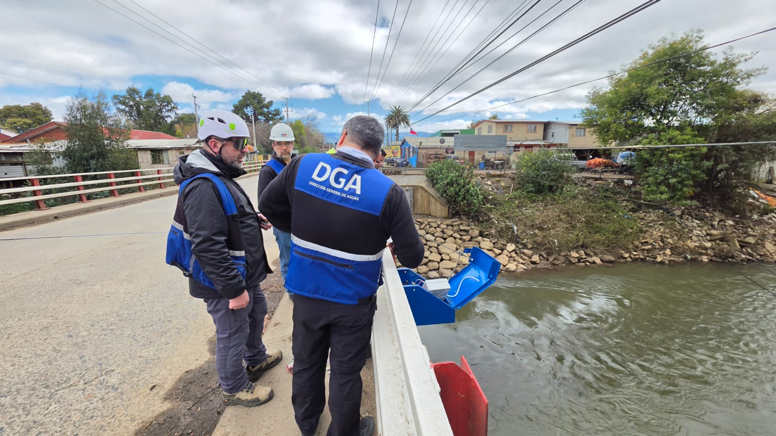 Dirección General de Aguas fortalece monitoreo hidrológico en Angol con la instalación de tres nuevos puntos de control fluviométrico
